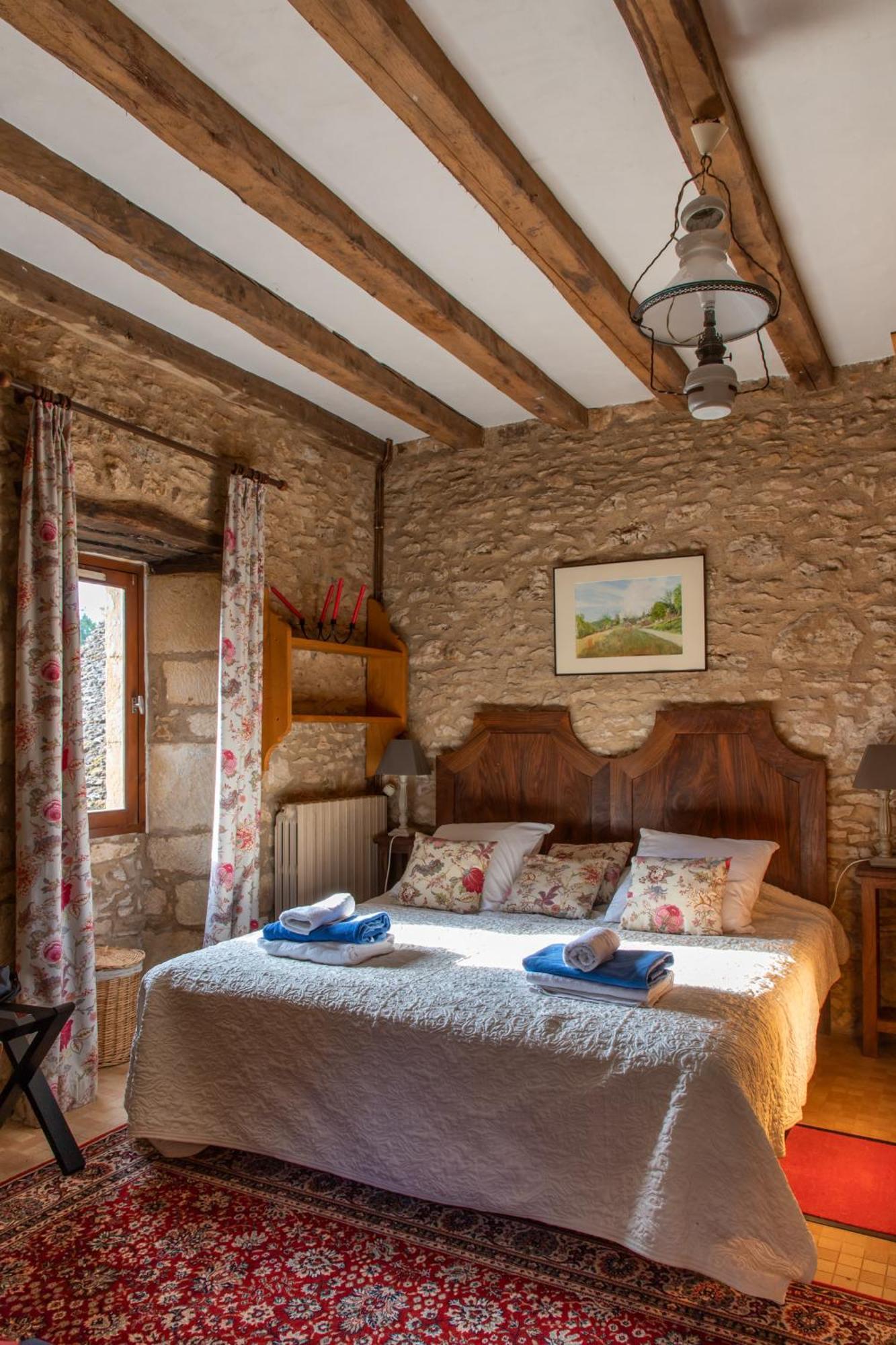 Chambres D'Hotes Avec Piscine La Rossillonie Beynac-et-Cazenac Oda fotoğraf