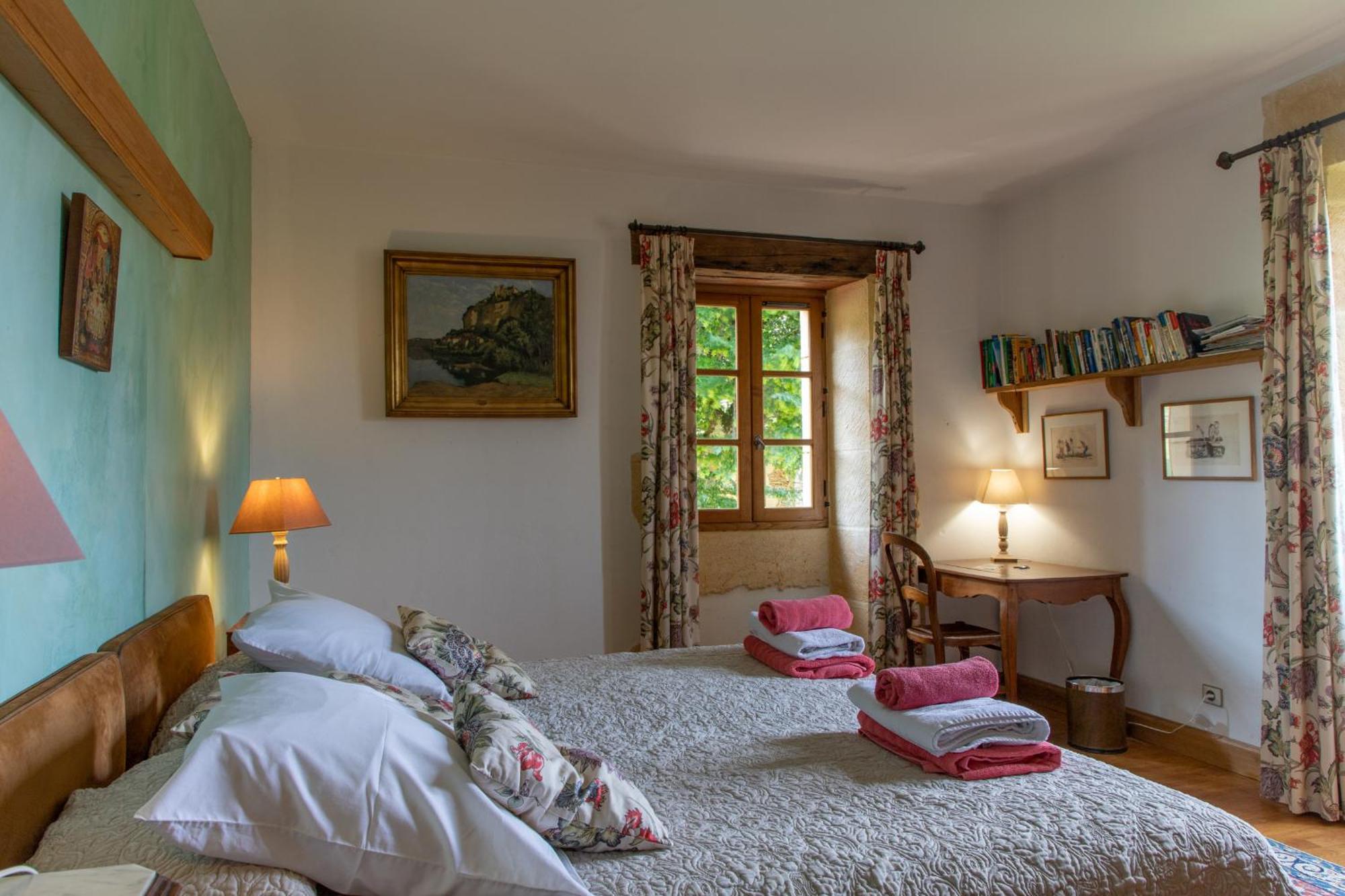 Chambres D'Hotes Avec Piscine La Rossillonie Beynac-et-Cazenac Oda fotoğraf